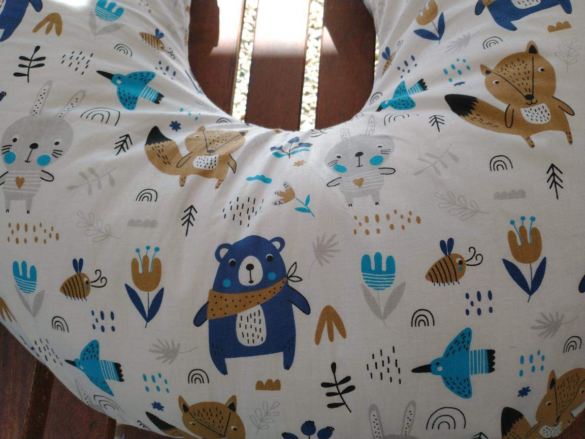 KHC Potah na těhotenský kojící polštář Zuzanka Medvídci