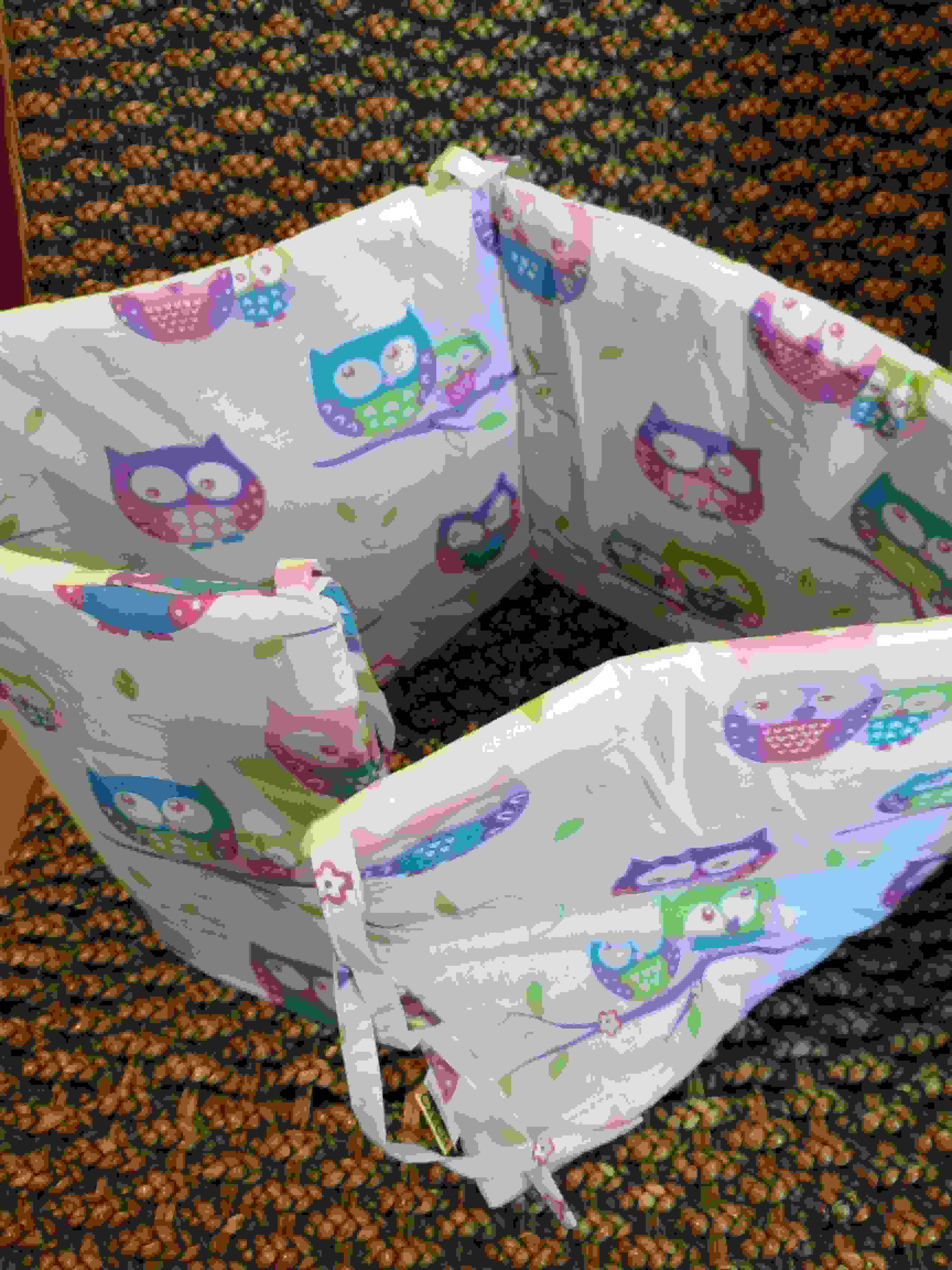 KHC Výhodný set 2ks Povlečení do postýlky 120x90+40x60+ Mantinel do postýlky Sovy bílá